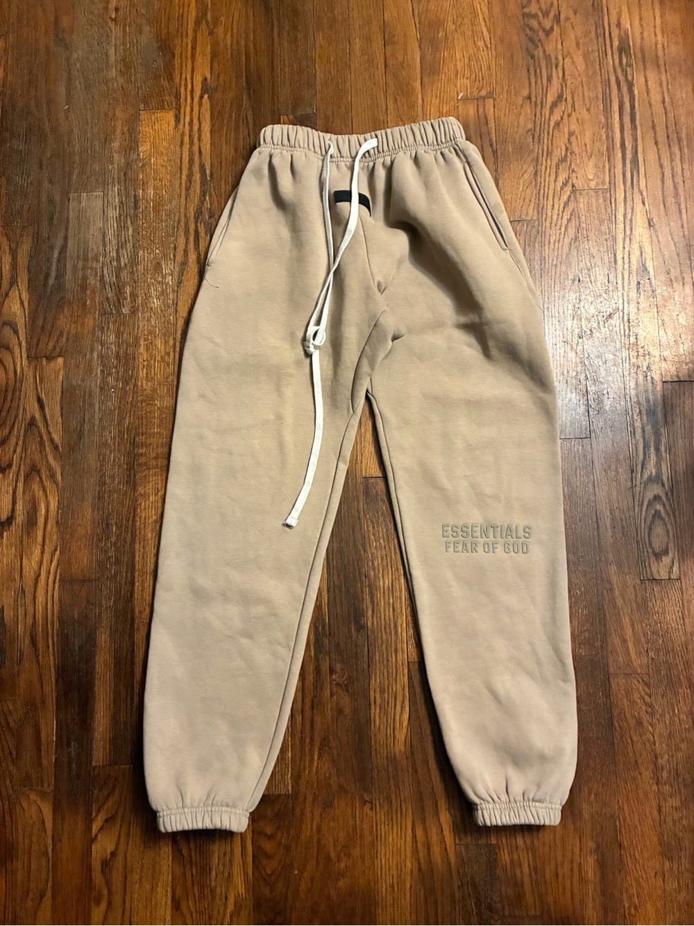 Essentials fear of god sweat pants size women’s medium